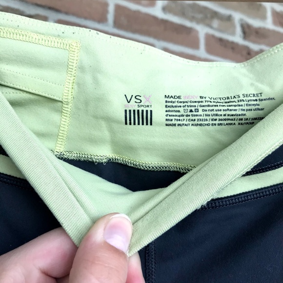 Yoga Pants -XS- Victoria's Secret - Picture 3 of 3